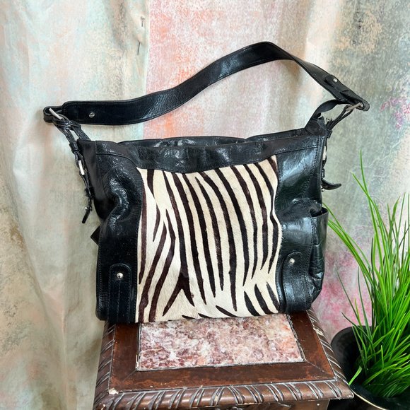 ๐M Stylish Genuine Leather - Cowhide Front Tote with Adjustable Straps - Picture 3 of 16